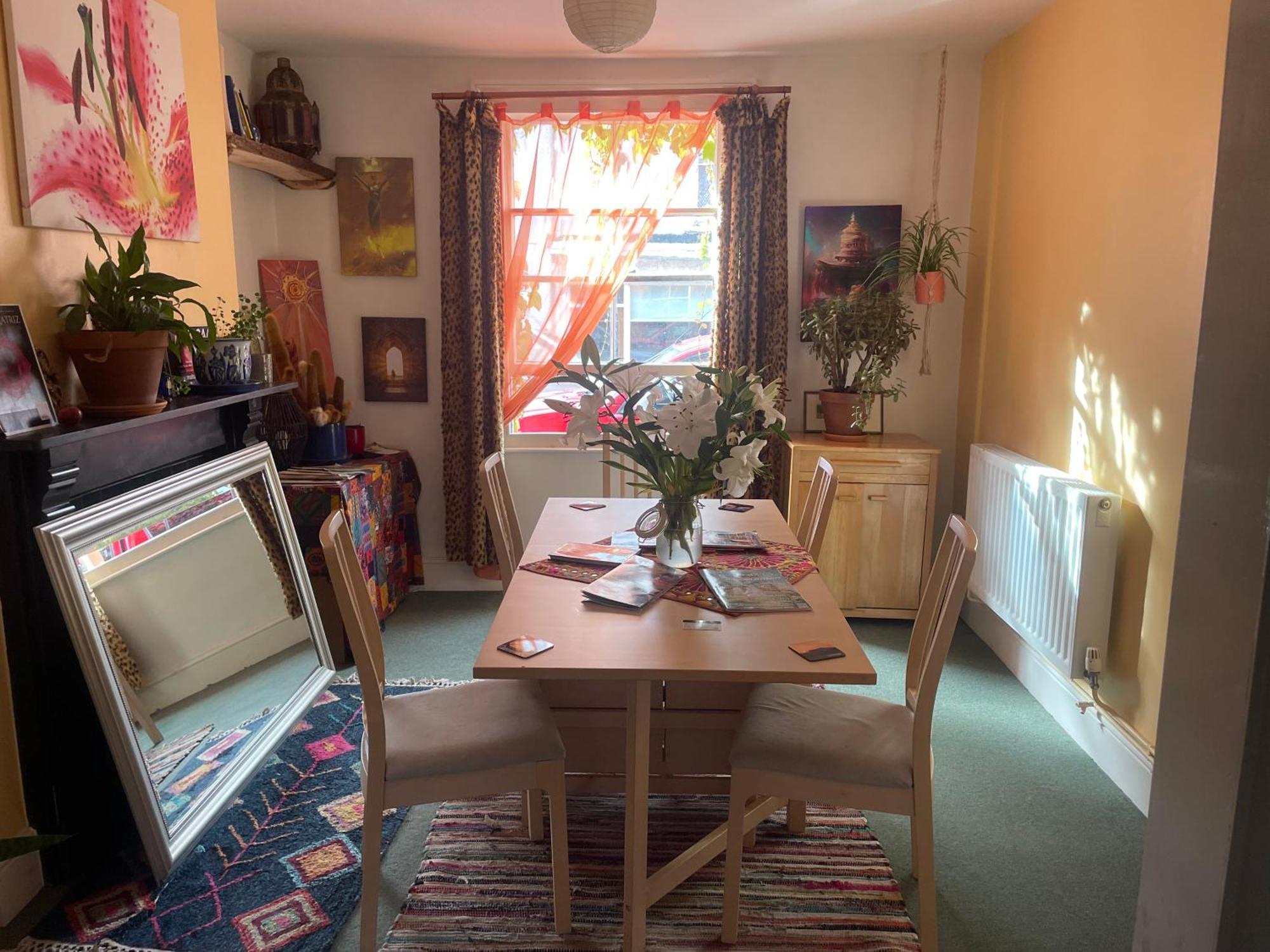Homestay In The Heart Of Avalon Glastonbury Exterior foto